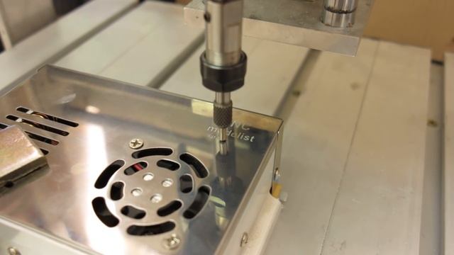 Гравировка по стали от Чпу Моделист. Гравировка на фрезерном ЧПУ. смотреть онлайн