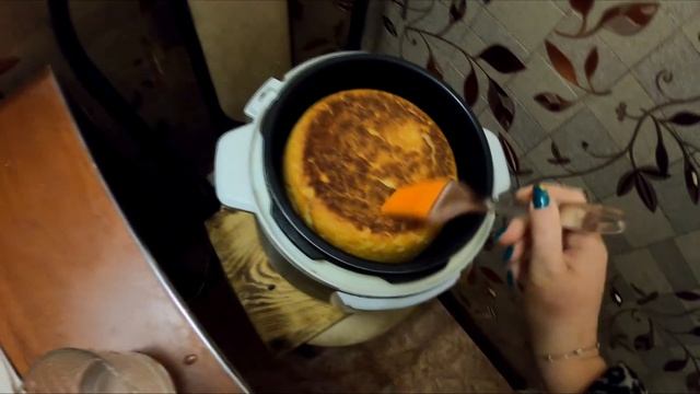 Цыплята Пушкинские, Ломан Браун, Цветной микс. Хлеб в мультиварке.Куры Леггорн несутся. Йорк смотреть онлайн