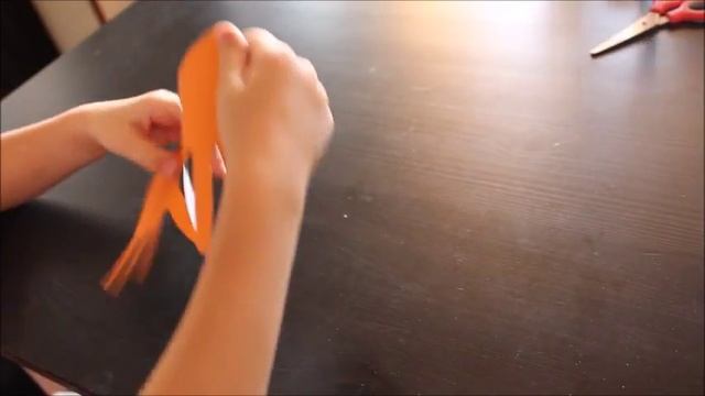 Открытка Ладошки. Поделки из бумаги и картона смотреть онлайн