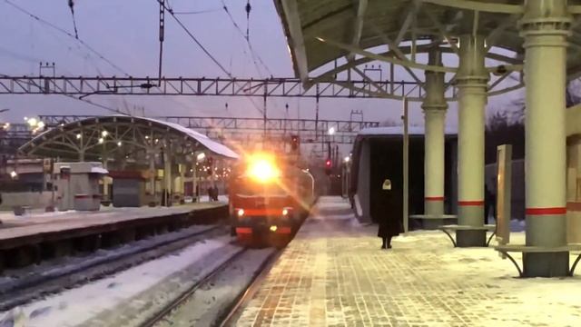 ЭР2Р-7054 На станции Перово смотреть онлайн