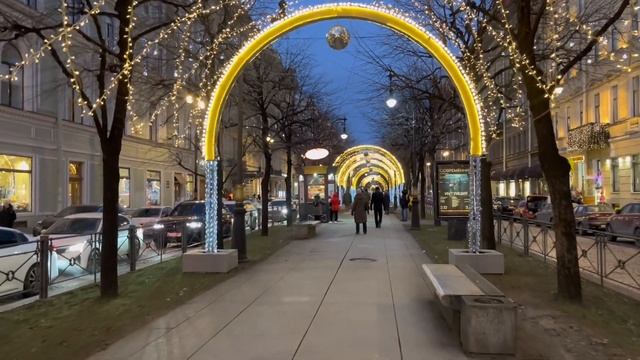 Дом у красного моста, ДЛТ, Пассаж. Новогодний Санкт-Петербург смотреть онлайн