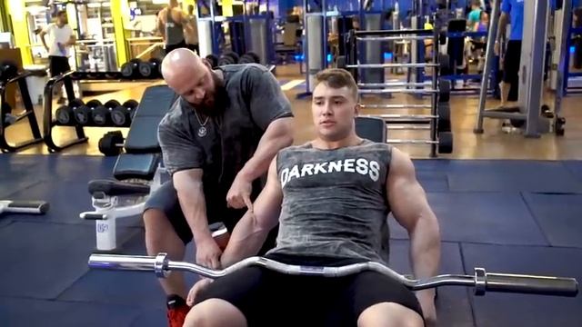 TREINO SINISTRO DE BÍCEPS - PACHOLOK E ZANCANELLI смотреть онлайн