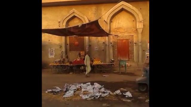 Прогуляться по пакистанскому базару: фрукты, овощи, сухофрукты смотреть онлайн