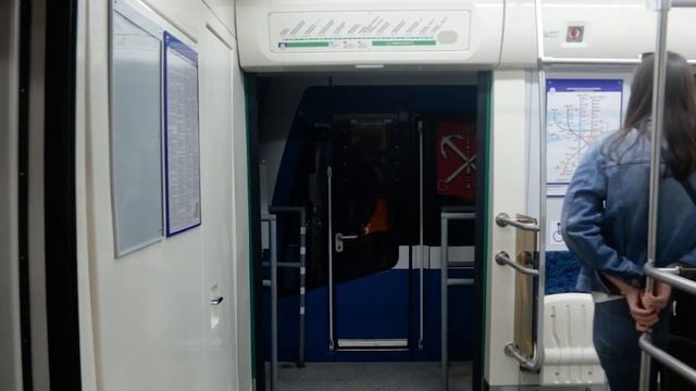 МЕТРО СПБ Vs МЕТРО МОСКВЫ/СРАВНЕНИЕ