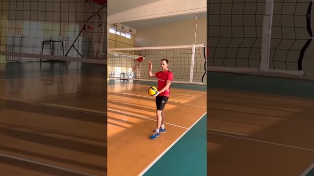 Как видят мяч школьники ?#волейбол #volleyball смотреть онлайн