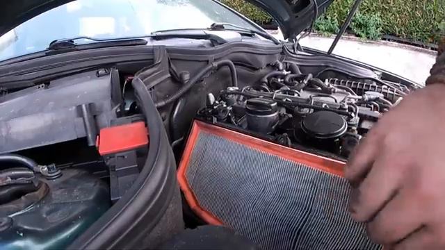 MERCEDES W203 220 cdi (support moteur, plaquettes et beaucoup de blabla) ? смотреть онлайн