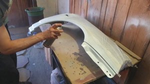 ПОКРАСКА КРЫЛА ПЕРЕХОДОМ ИЗ БАЛОНЧИКА,ПРОСТОЙ СПОСОБ!