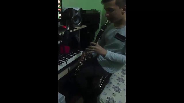 KLARNET GÖZÜM LİVE ..ALBİON KURTİ смотреть онлайн