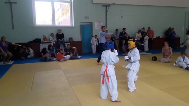 КАРАТЭ. Я в желтом шлеме) смотреть онлайн