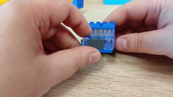 Пикап Chevrolet Silverado из Лего