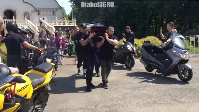 Diablo R1. Как простились с мотоблогером Александром. Вечного сезона смотреть онлайн