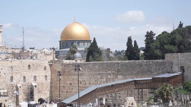 Купол Скалы и мечеть Аль Акса 3840x2160 30fps смотреть онлайн