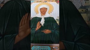 Молитва Блаженной Матронушке для приобретения дома или квартиры, читать молитву 3 раза подряд в ден