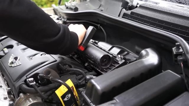 Mini Cooper R56 Air Intake Filter Exchange - K&N Racing Filter смотреть онлайн