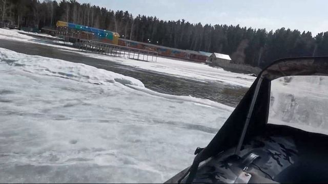 Вот это вездеход! На аэролодке ТОРНАДО зимой по торосам, полыням, первому и последнему льду. смотреть онлайн