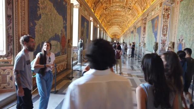 Vatican City!??A tour through the Vatican Museum, St. Peter’s Basilica & Sistine Chapel смотреть онлайн