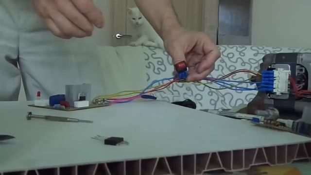 Тэст 2-х разных плат регулир. обор. двигателей от стиралки автомат смотреть онлайн