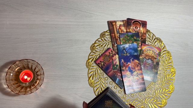 Любит ли он меня ?Таро Онлайн Расклад Dream House Tarot смотреть онлайн