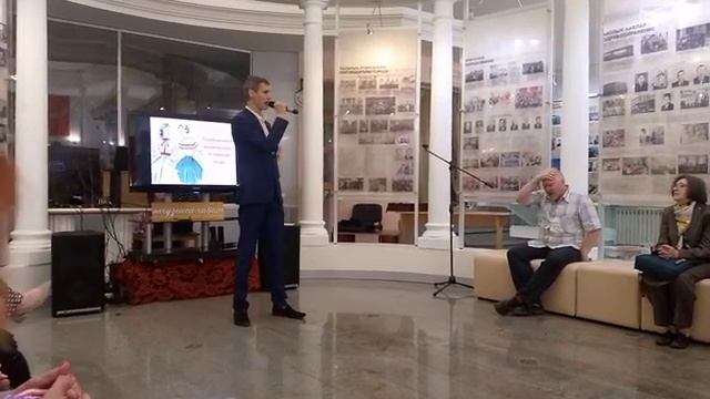 В Историко-краеведческом музее прошла Республиканская музейная акции "Советская мода" часть2 смотреть онлайн