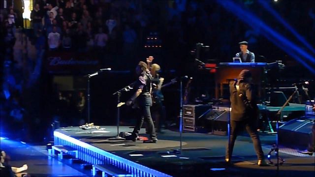 Bruce Springsteen-Badlands Boston 03-26-12 смотреть онлайн