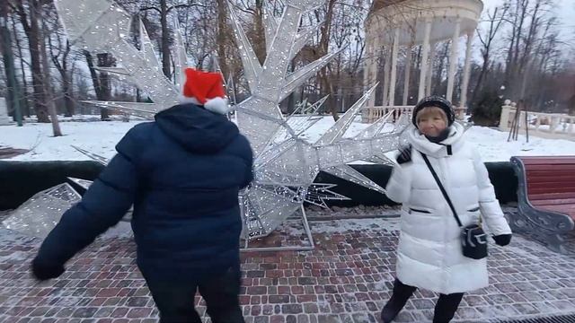 Харьков,танцы в парке,"Потанцуй со мною, нежная метель" смотреть онлайн