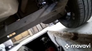 Рено Сандеро, как убрать ржавчину по заливной горловине топливного бака.