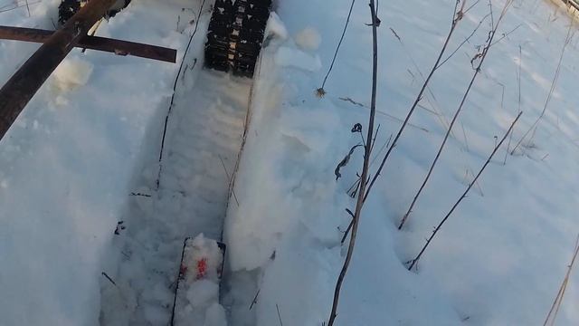 Проедет ли мотоблок на гусеницах по сырому глубокому снегу? смотреть онлайн