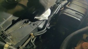 Замена КВКГ на BMW F10 520D N47N/Crankcase gas valve replacement in BMW F10 520d N47N