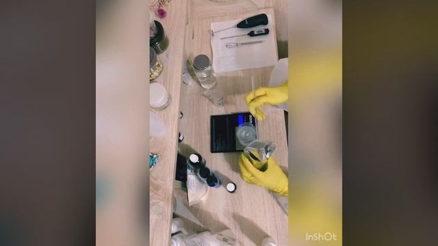 Увлажняющая маска с мочевиной смотреть онлайн