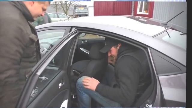 Lada Vesta vs Solaris смотреть онлайн