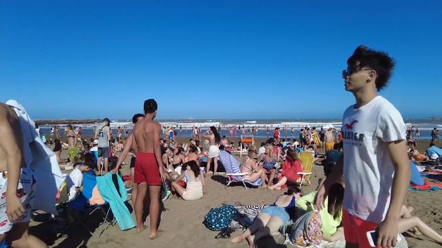 4K Walking GRANDE BEACH ?️ Beach Walk, Mar Del Plata PLAYA GRANDE Argentina Beach Walk SUMMER 2023 смотреть онлайн
