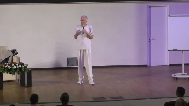 Как быть счастливым здесь и сейчас? - Александр Хакимов смотреть онлайн