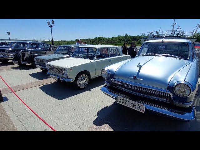 Ретро-выставка автомобилей на Береговой. смотреть онлайн