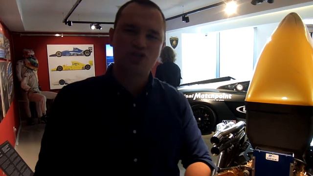 БЕЗУМНЫЙ ДВИГАТЕЛЬ LAMBORGHINI V12 8200 CM3 1100 PS смотреть онлайн