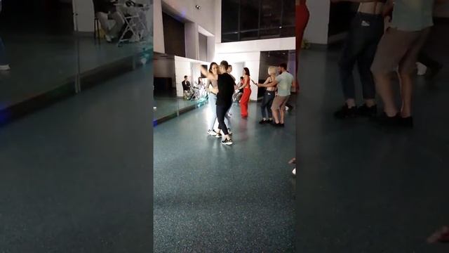 Summer bachata fest. Начало вечеринки смотреть онлайн