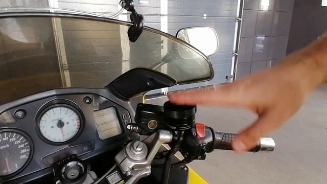 Автосмазчик на VFR 800 с али экспресс. Копия Cobrra Nemo 2.