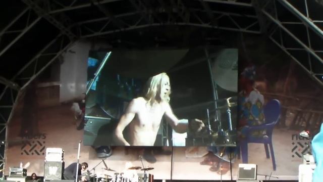 JR Windsor Drum Solo 2011 live at Moto GP, Silverstone смотреть онлайн