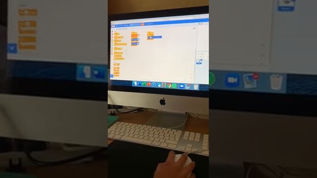 Funway coder - Jiya Chogle- Mouse Run Game in Scratch смотреть онлайн