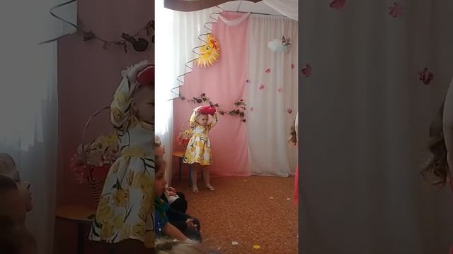 танец кукол 8 Марта д/с 136 смотреть онлайн