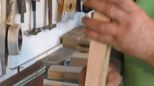 Выборка ГОФМАНА боковой планки на 300 электрорубанком. смотреть онлайн