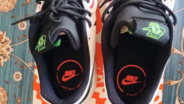 Close Look Nike Renew Lucent II Summit White / Black Blue Fury смотреть онлайн