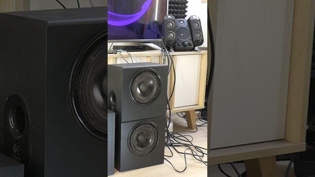 2 Logitech subwoofers together смотреть онлайн
