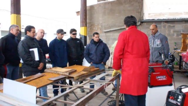 AFP Service & LINCOLN ELECTRIC- Capacitación en corte por plasma. смотреть онлайн