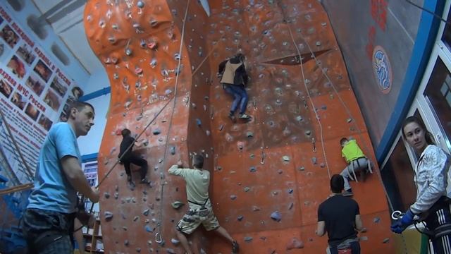 Занятия на скалодроме-68. СКК "Вместе" смотреть онлайн