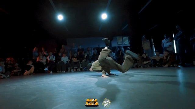 Roll vs Tibo ★ 1/16 11-13 ★ Kidz Got Skillz 18-02-2023 смотреть онлайн