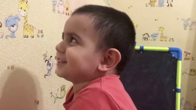 Я ценю в людях юмор👏потому что часто это наше единственное оружие против всех гадостей жизни🌪 смотреть онлайн