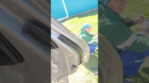 Nissan Qashqai j10 дребезжит в салоне в районе ремня безопасности