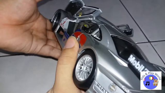 Mercedes CLK GTR Toys die cast 1:18 смотреть онлайн