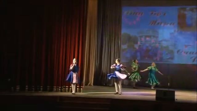 Ансамбль русской народной песни "Золотой Ларец" смотреть онлайн