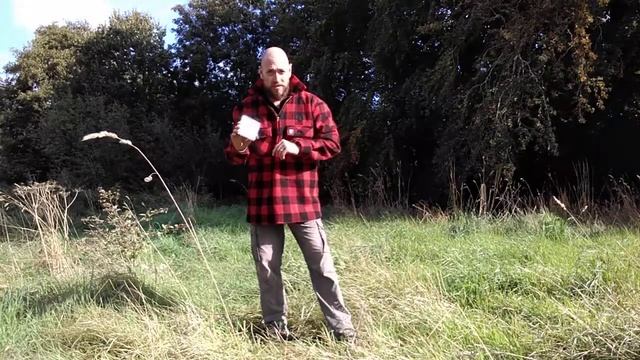 Using a BCB Mayday Signal Mirror (Heliograph) смотреть онлайн